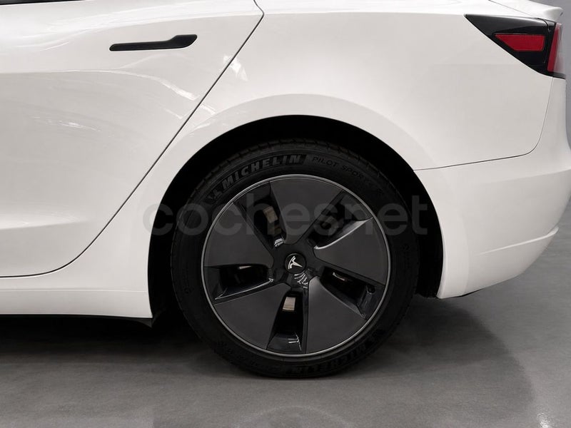 Tesla Model 3 2023 — photo 7