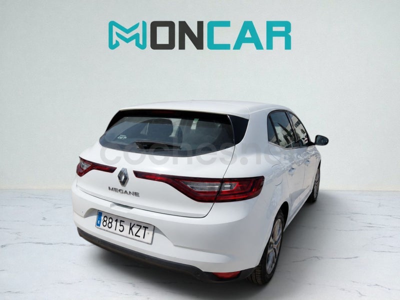 Renault Mégane 2019 — photo 4