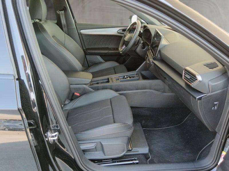 Cupra León 2022 — photo 5