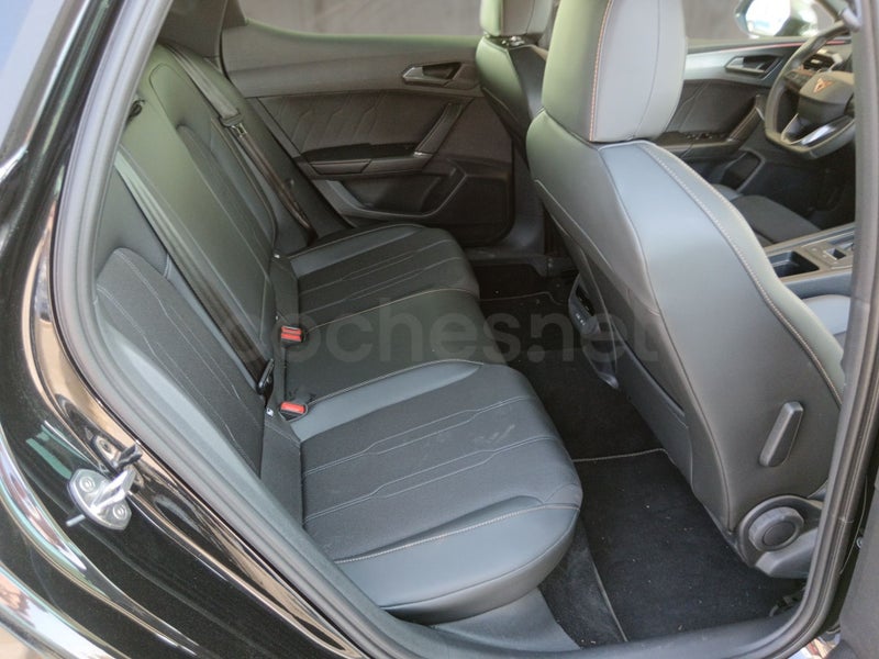 Cupra León 2022 — photo 6