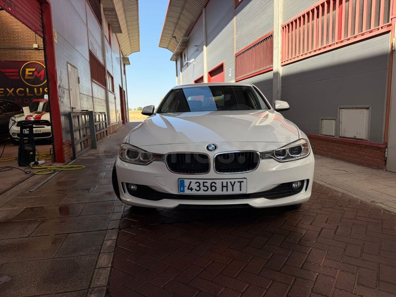 Bmw Serie 3 2014 — photo 4