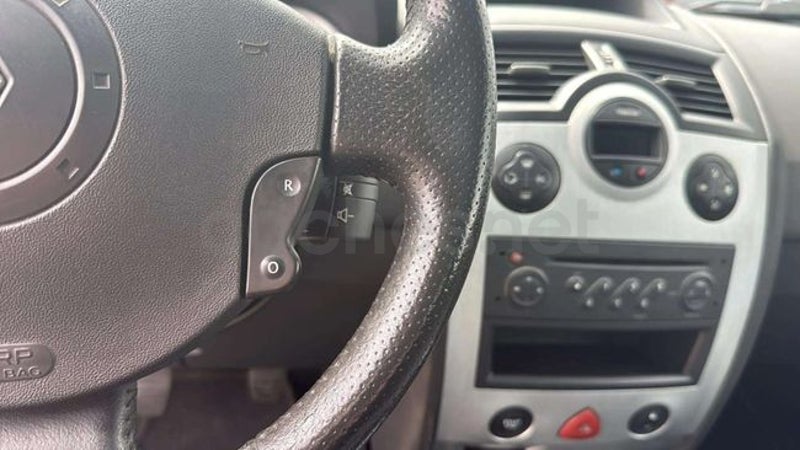 Renault Mégane 2006 — photo 7