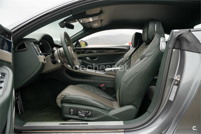 Bentley Continental Gt 2019 — photo 8