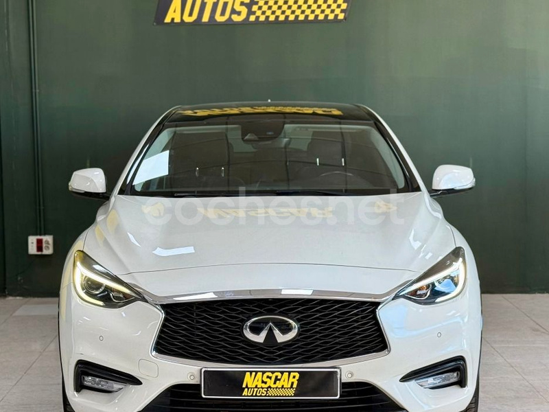 Infiniti Q30 2016 — photo 5