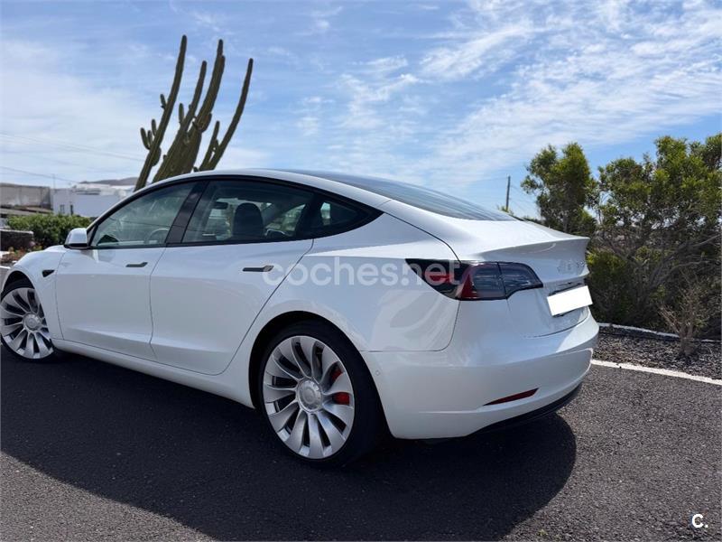 Tesla Model 3 2021 — photo 3