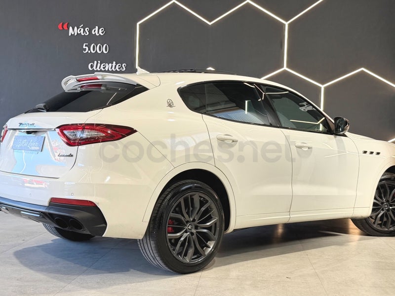 Maserati Levante 2020 — photo 8