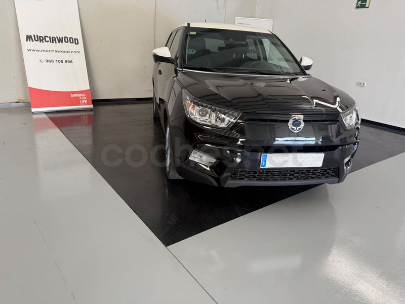 Ssangyong Tivoli 2018 — photo 3