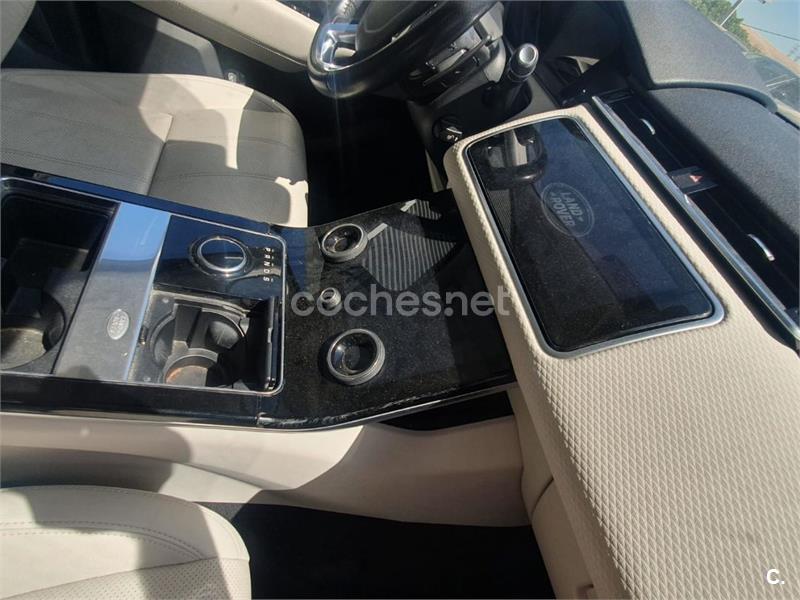 Land-rover Range Rover Velar 2019 — photo 8