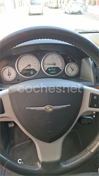 Chrysler Grand Voyager 2010 — photo 8