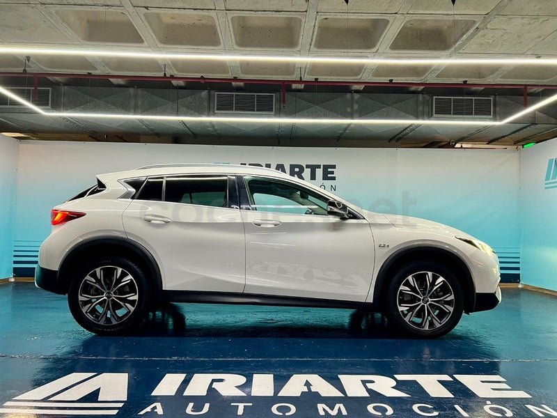 Infiniti Q30 2019 — photo 4