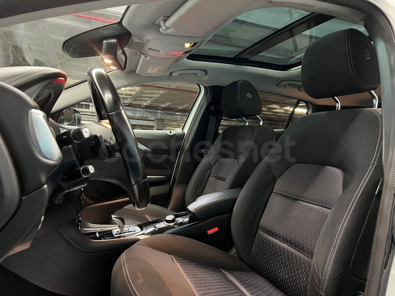 Infiniti Q30 2019 — photo 6