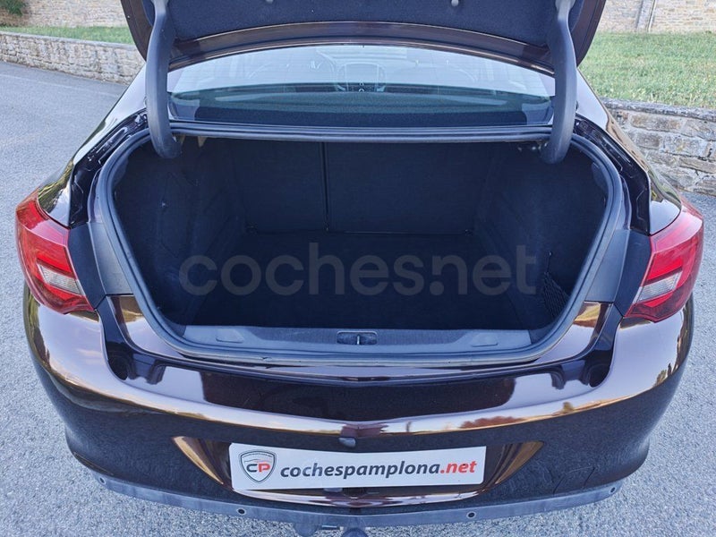 Opel Astra 2016 — photo 7