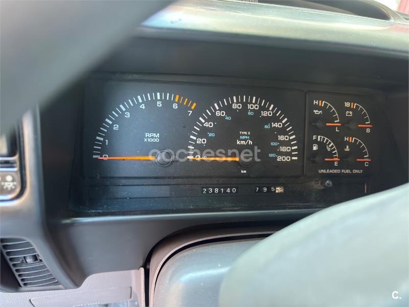 Chrysler Voyager 1993 — photo 8