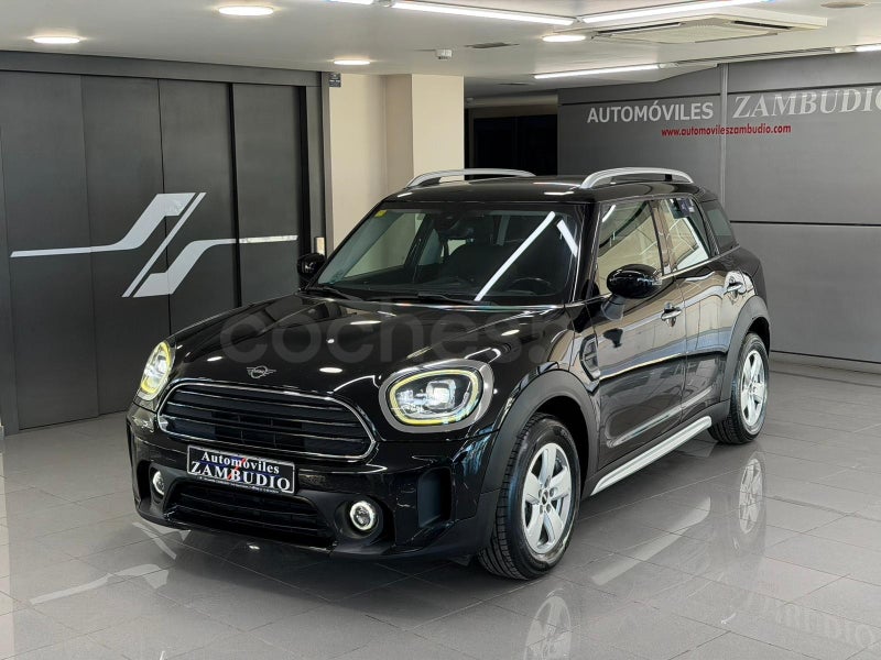 Mini Countryman 2020 — photo 2