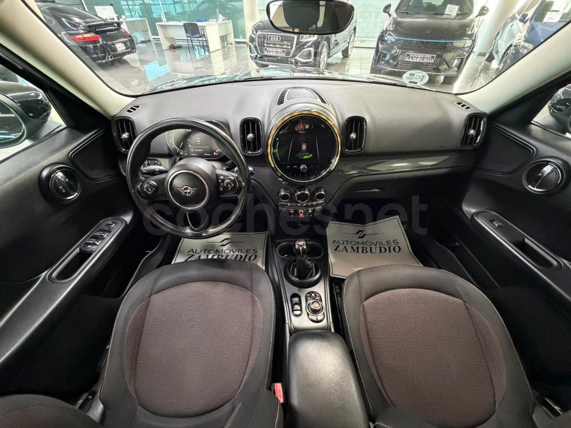 Mini Countryman 2020 — photo 8