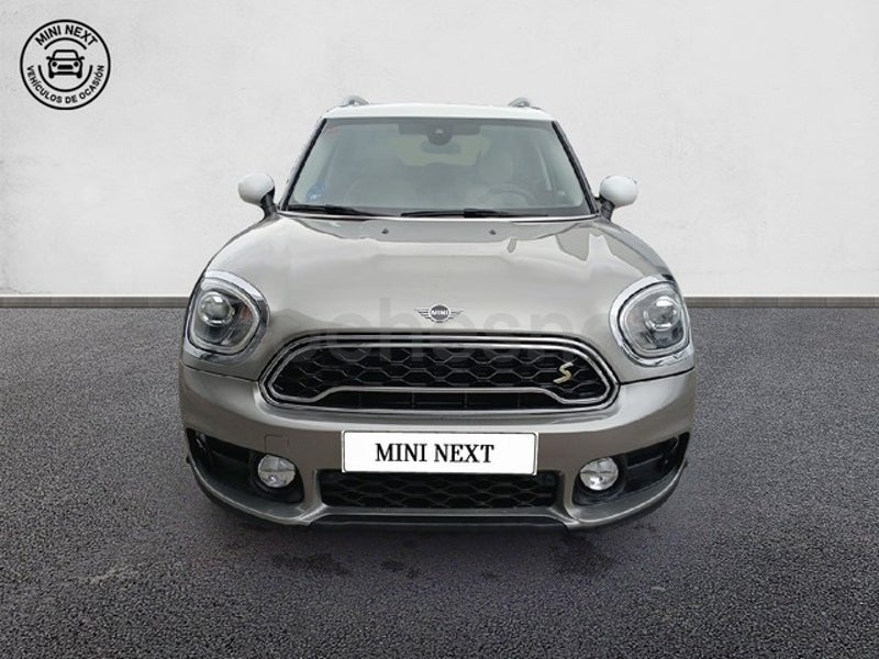 Mini Countryman 2018 — photo 2