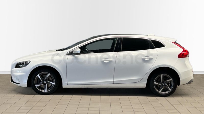 Volvo V40 2016 — photo 4