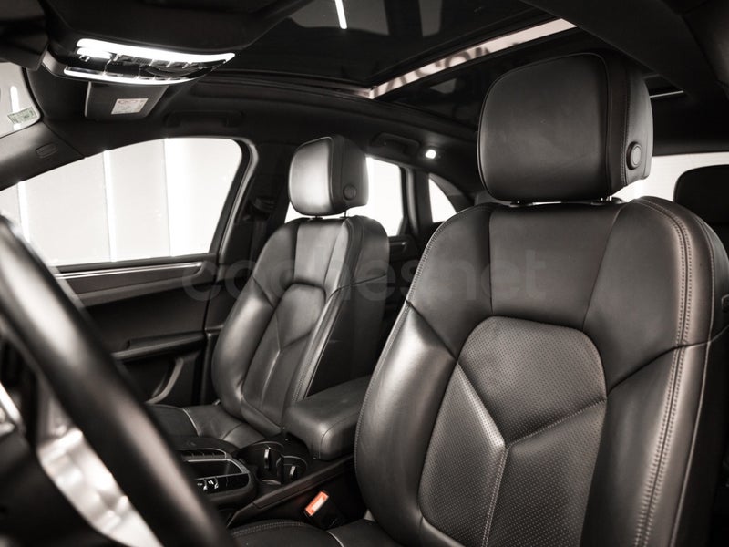 Porsche Macan 2020 — photo 2
