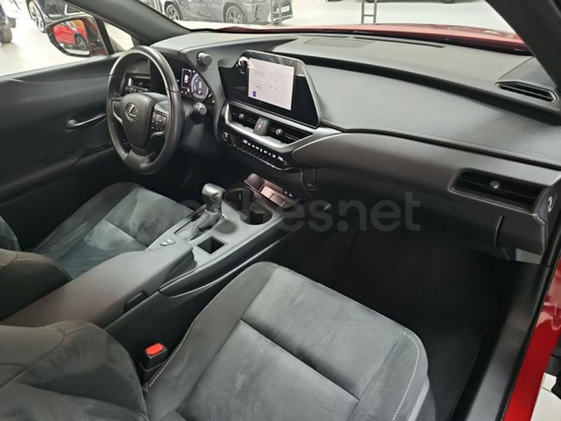 Lexus Ux 2024 — photo 8