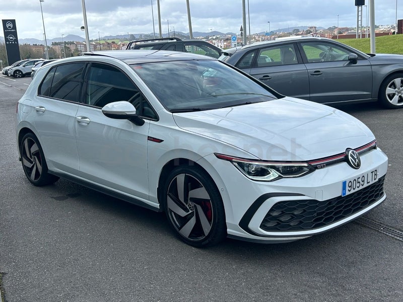 Volkswagen Golf 2021 — photo 2