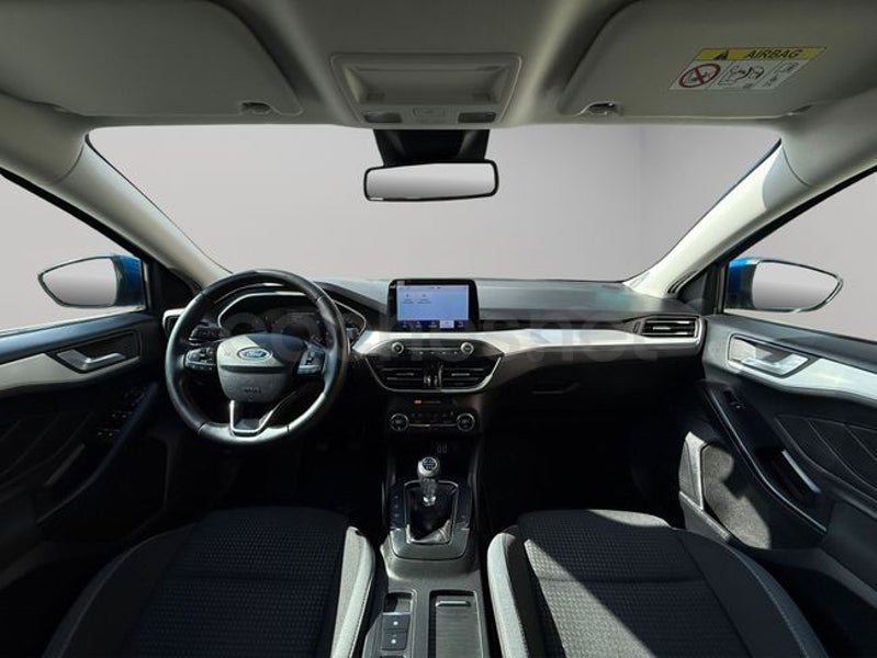 Ford Focus 2022 — photo 8
