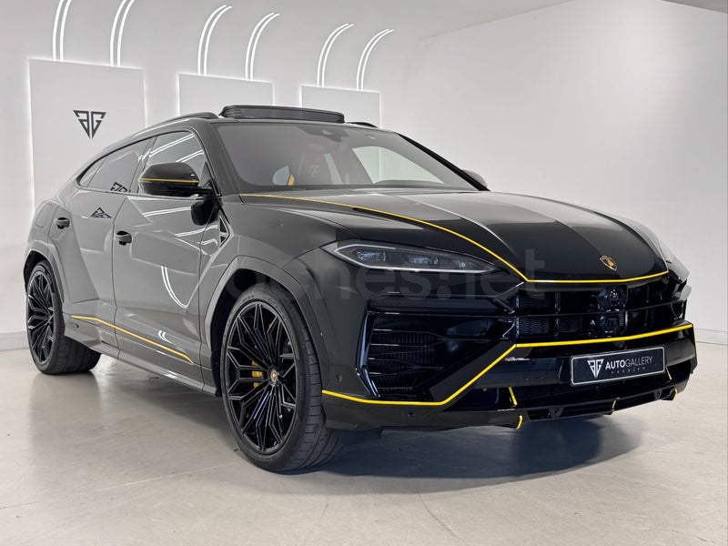 Lamborghini Urus 2025 — photo 3