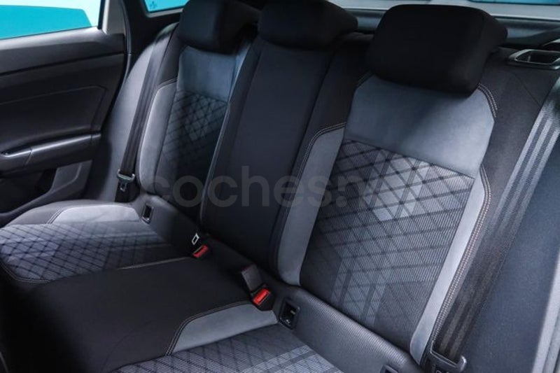 Volkswagen Taigo 2023 — photo 8