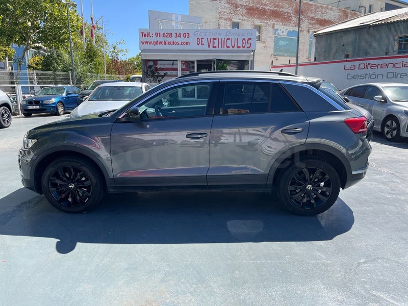 Volkswagen T-roc 2021 — photo 2