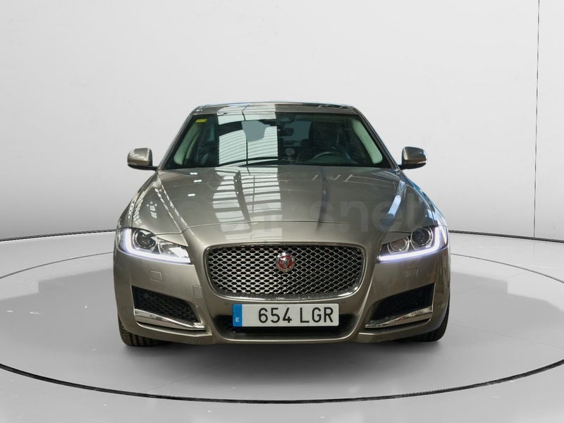 Jaguar Xf 2020 — photo 5