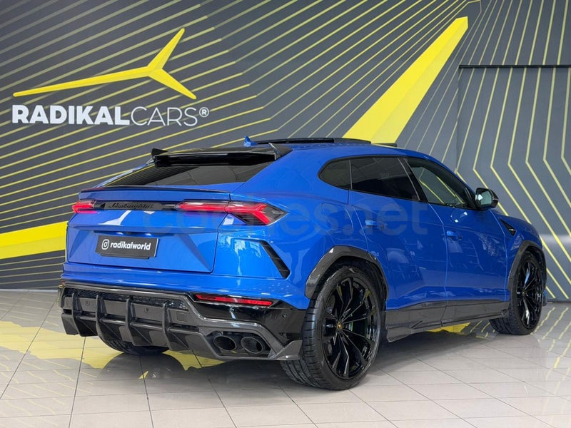 Lamborghini Urus 2019 — photo 6