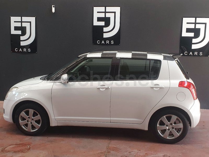 Suzuki Swift 2010 — photo 5