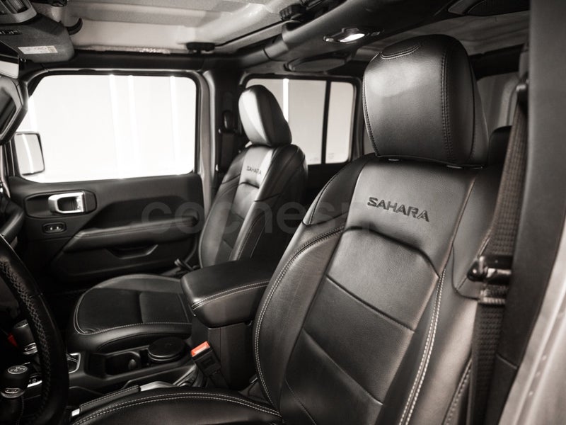 Jeep Wrangler 2020 — photo 2