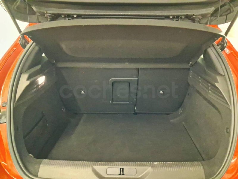 Peugeot 308 2024 — photo 6