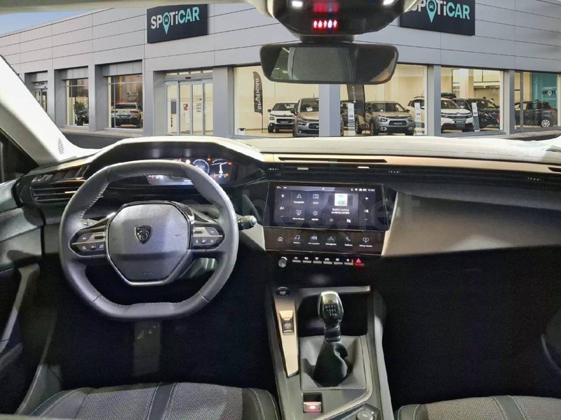 Peugeot 308 2024 — photo 8