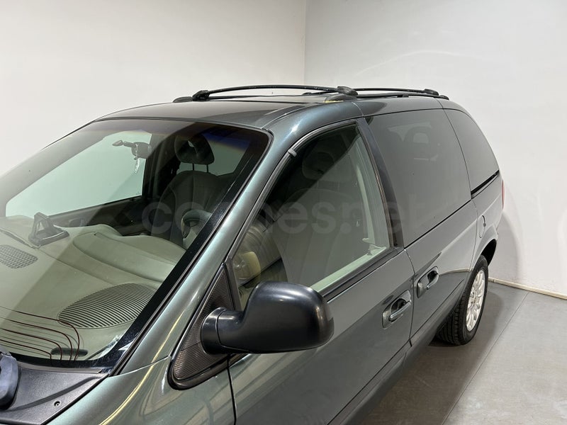 Chrysler Voyager 2002 — photo 6