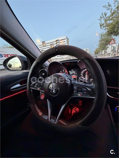 Alfa Romeo Giulia 2017 — photo 5