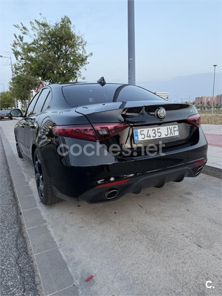 Alfa Romeo Giulia 2017 — photo 7