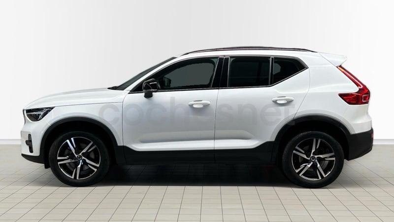 Volvo Xc40 2025 — photo 5
