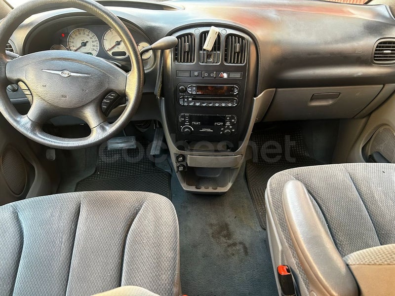 Chrysler Voyager 2005 — photo 7