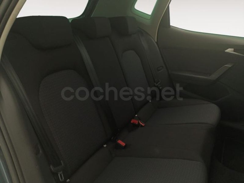 Seat Arona 2023 — photo 6