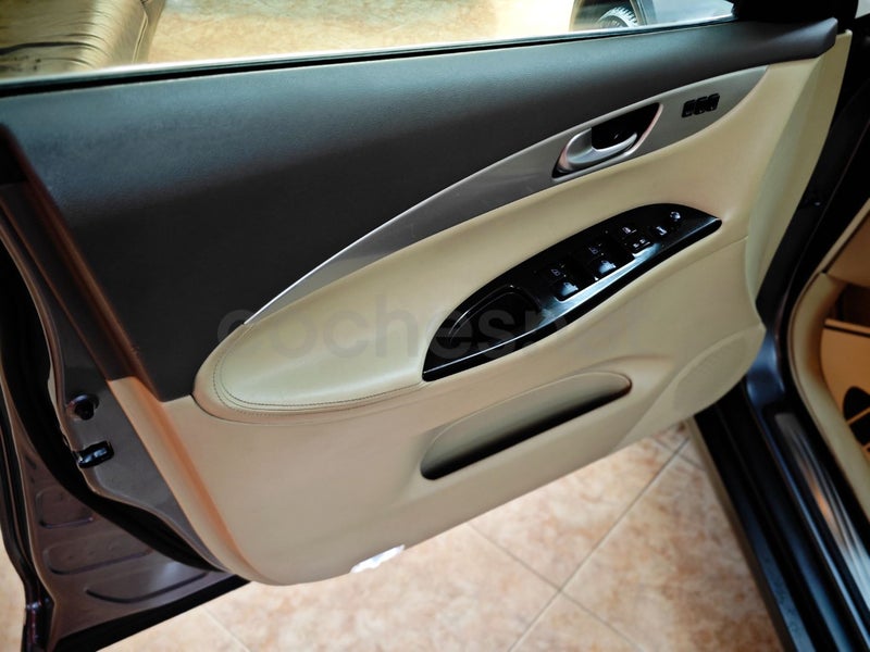 Infiniti Qx50 2016 — photo 7