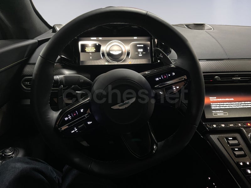 Aston Martin Vantage 2024 — photo 7
