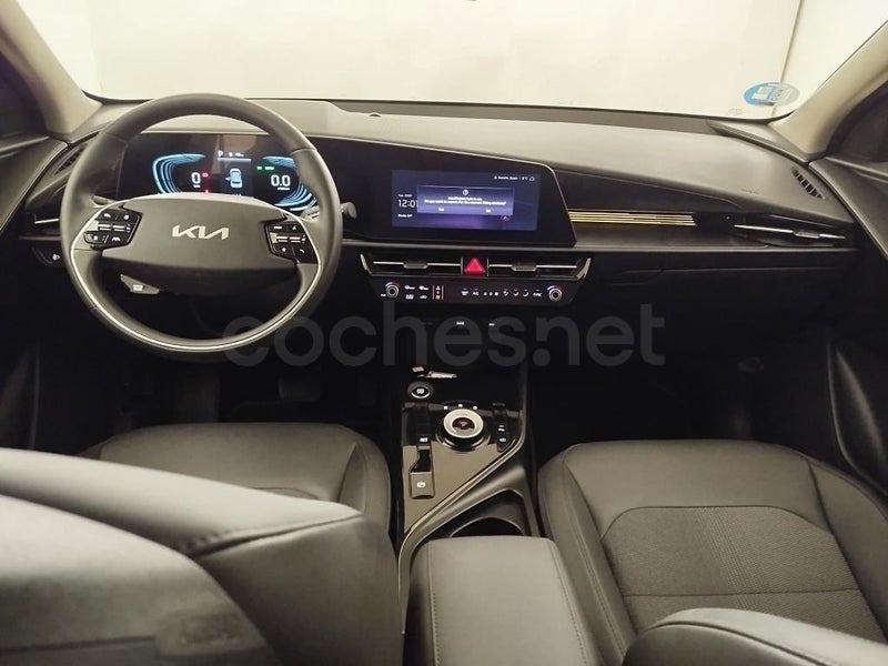 Kia Niro 2025 — photo 4