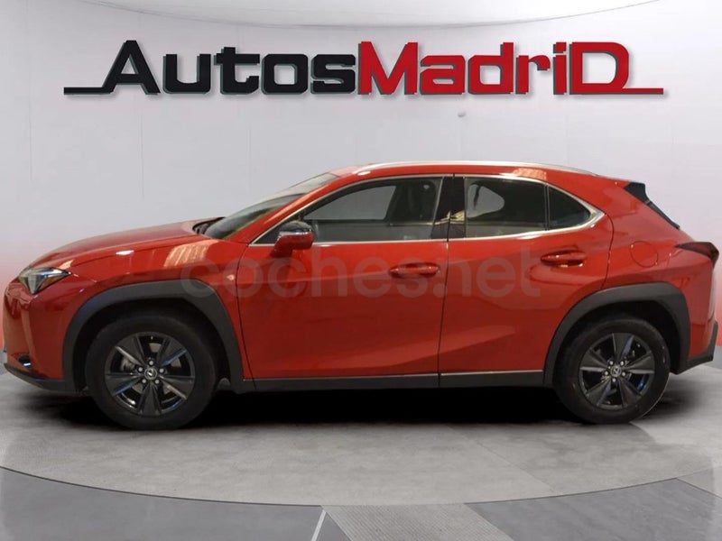 Lexus Ux 2022 — photo 4