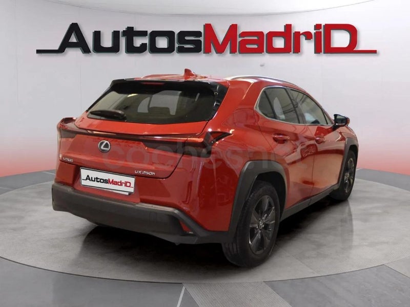 Lexus Ux 2022 — photo 7
