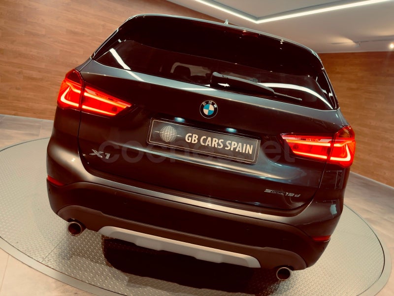 Bmw X1 2018 — photo 3