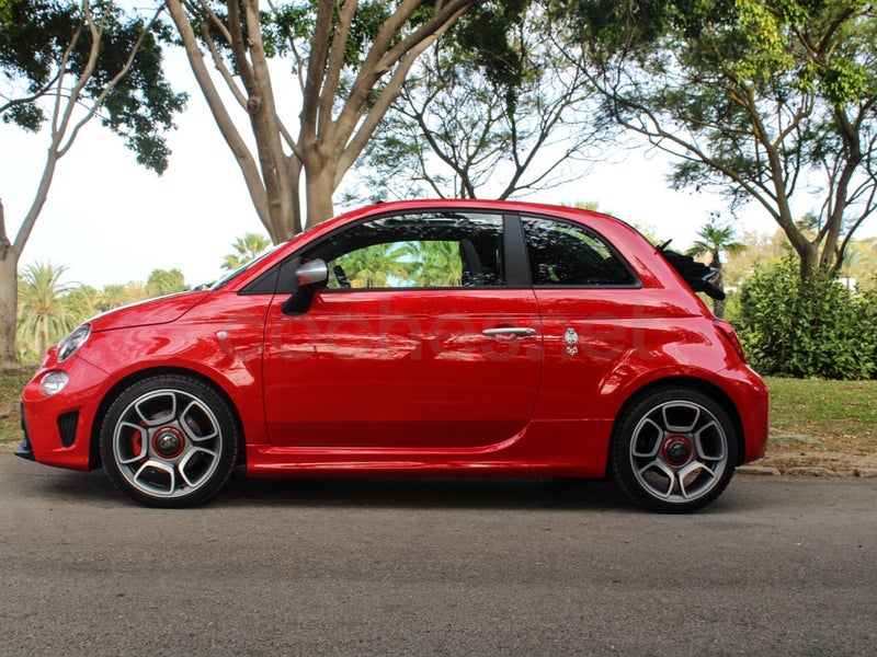 Abarth 500c 2020 — photo 2