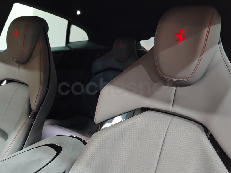 Ferrari Purosangue 2025 — photo 3