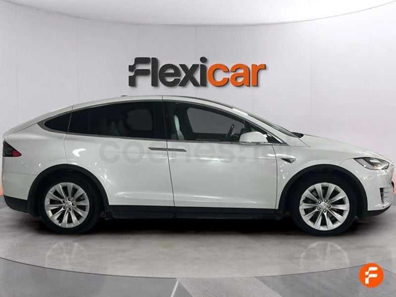 Tesla Model X 2018 — photo 5
