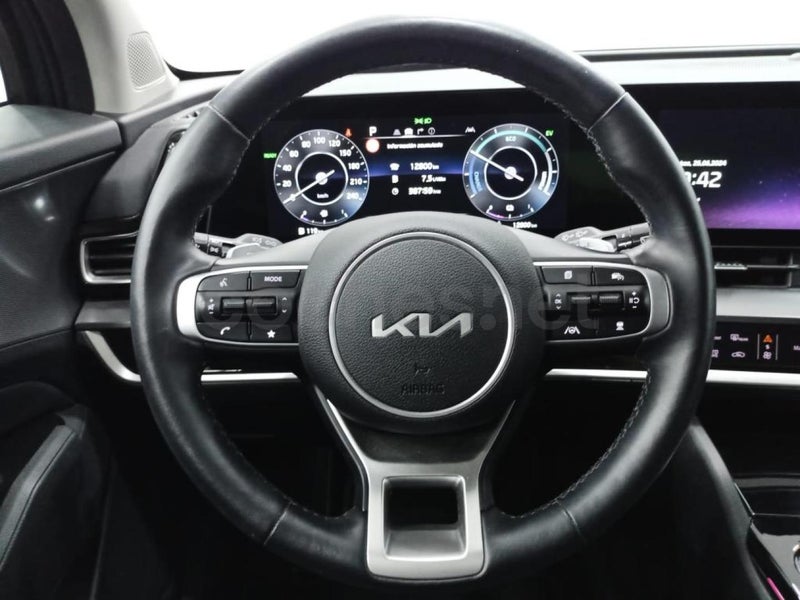 Kia Sportage 2023 — photo 4